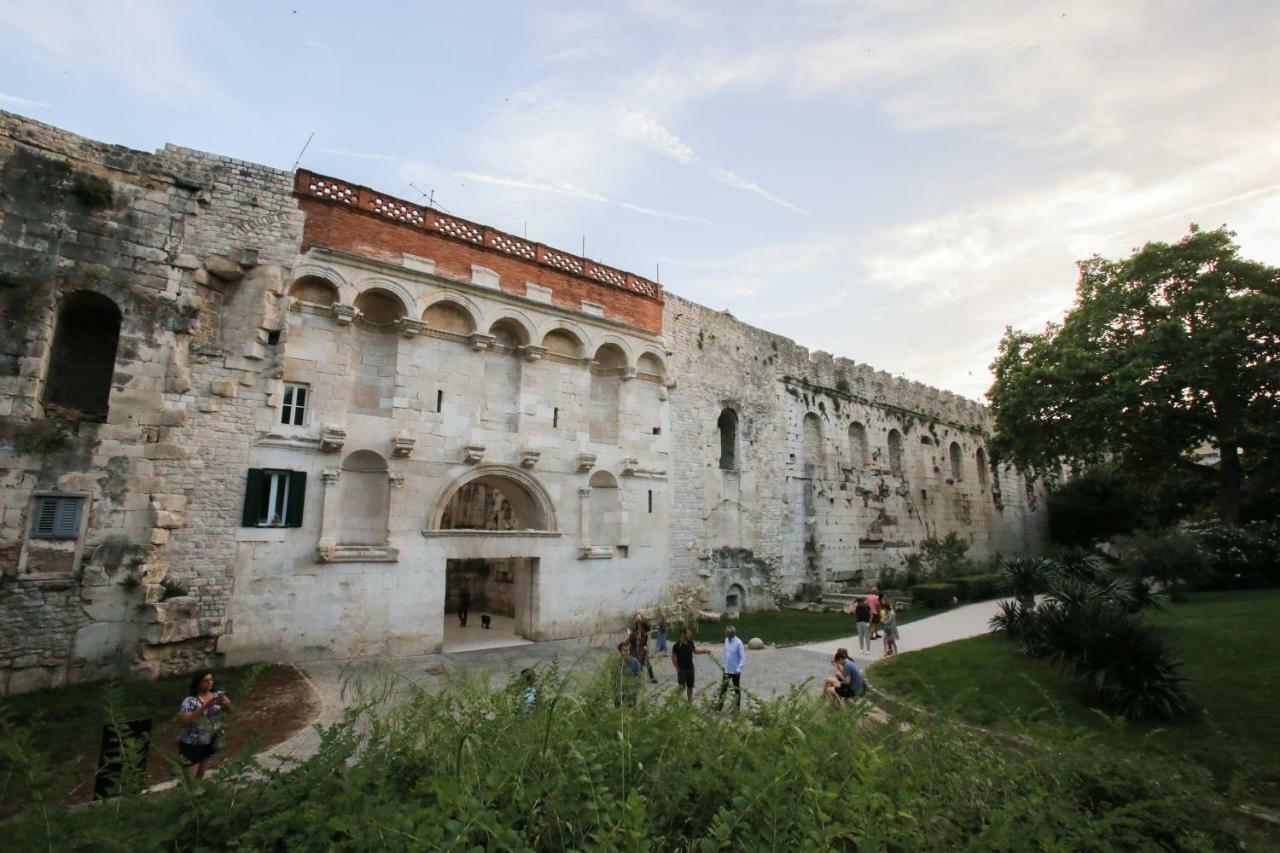 D&D Suites In Split Centre Bagian luar foto